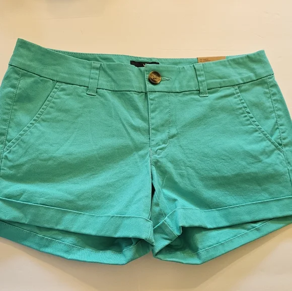 Nwt American Eagle Shorts - Picture 1 of 3